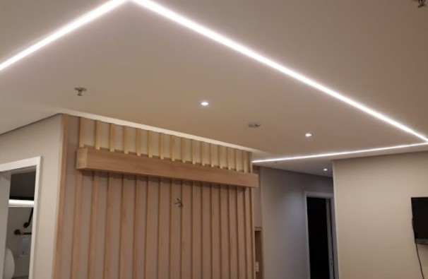 Perfil LED em sanca de gesso